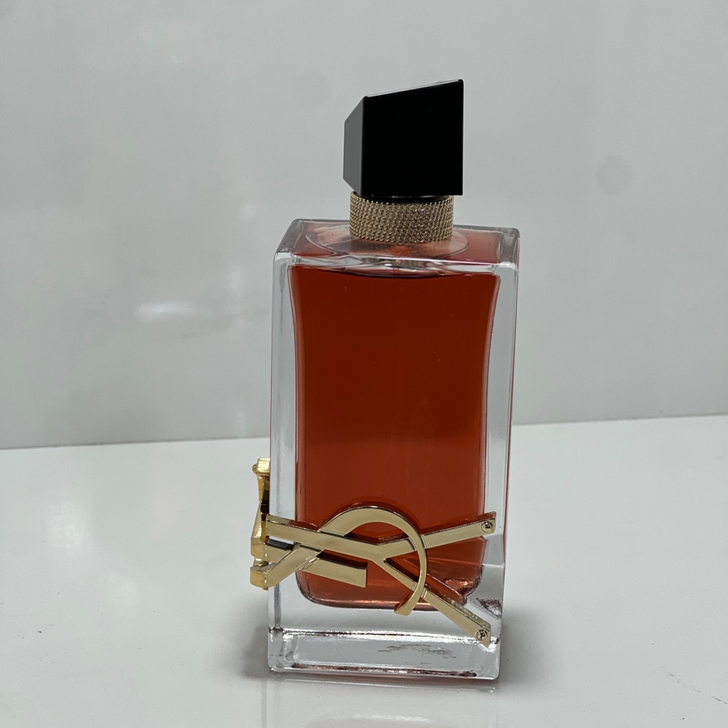 عطر Yves Saint Laurent (ایو سن لورن)